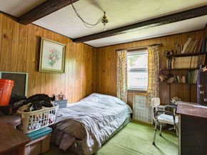 12 Hadley Path, West Brookfield MA 01585