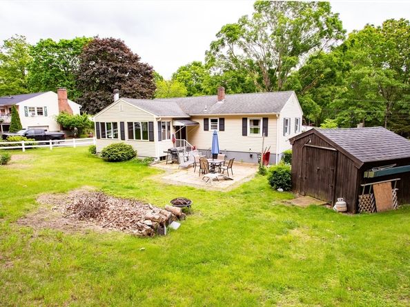 12 Hadley Path, West Brookfield MA 01585