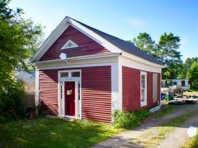 110 Center St, Plympton MA 02367