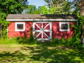 110 Center St, Plympton MA 02367