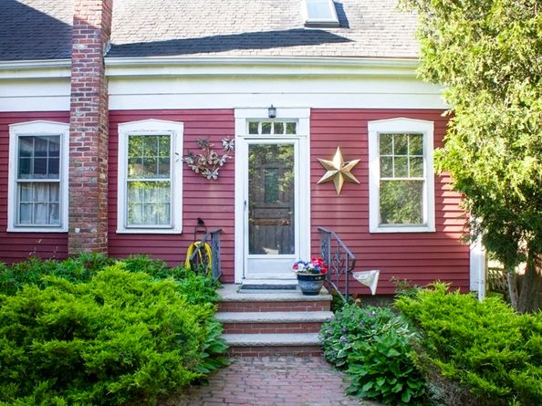 110 Center St, Plympton MA 02367