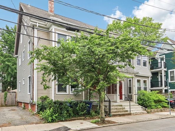 20 Lake St 2, Somerville MA 02143