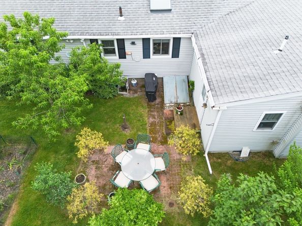 41 Avon Ave, Shrewsbury MA 01545