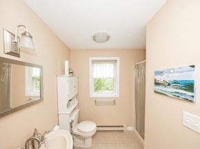 41 Avon Ave, Shrewsbury MA 01545