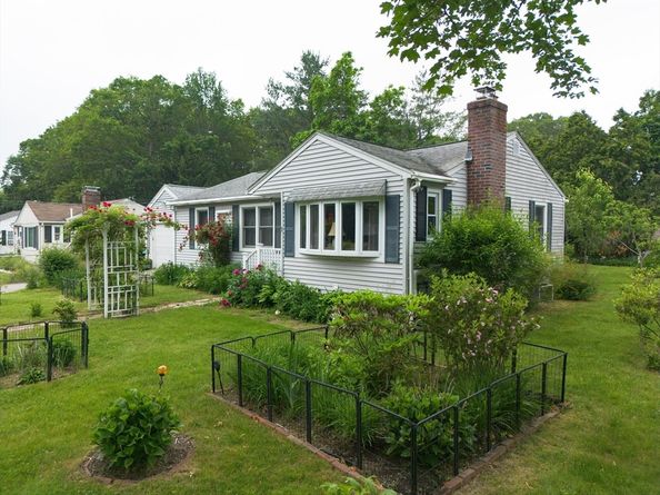 41 Avon Ave, Shrewsbury MA 01545