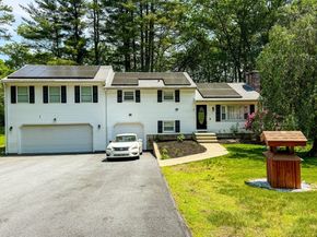 1 Fieldstone Way, Hopedale MA 01747