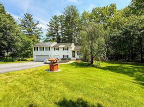 1 Fieldstone Way, Hopedale MA 01747