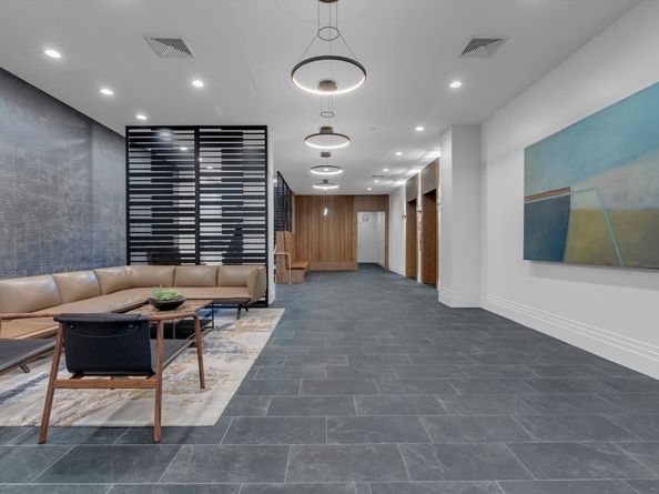 1166 Washington St 7046, Boston MA 02118