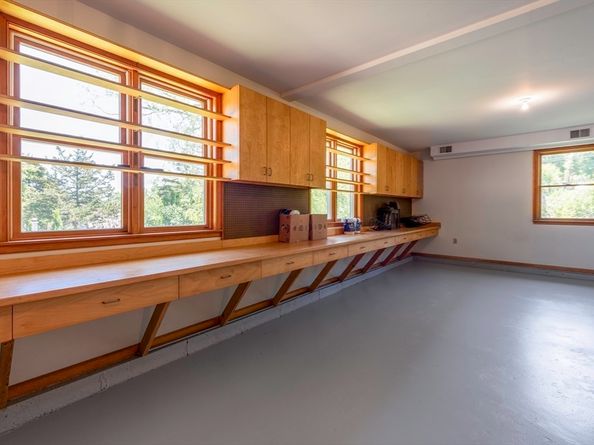 7 Cove Way, Gloucester MA 01930