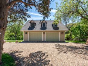 7 Cove Way, Gloucester MA 01930