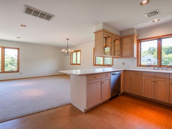 7 Cove Way, Gloucester MA 01930