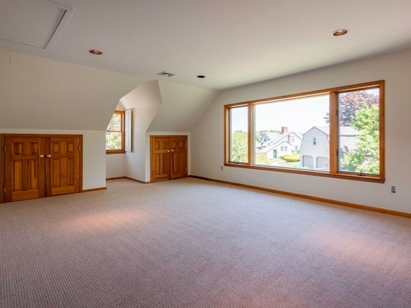 7 Cove Way, Gloucester MA 01930