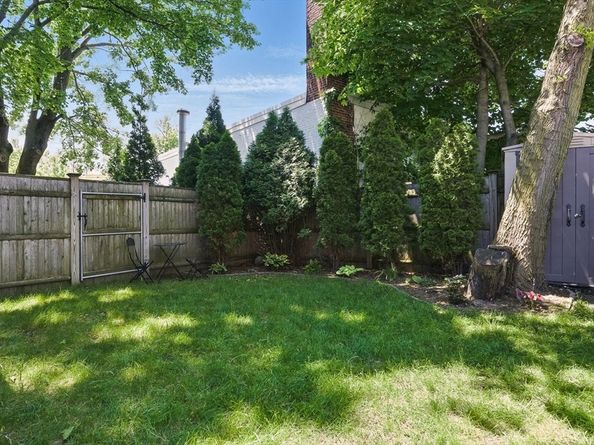 151 Sherman St, Cambridge MA 02140