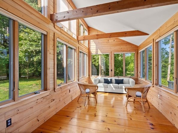 54 Marshall St, Duxbury MA 02332