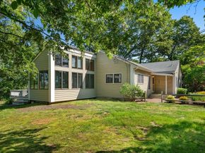 54 Marshall St, Duxbury MA 02332