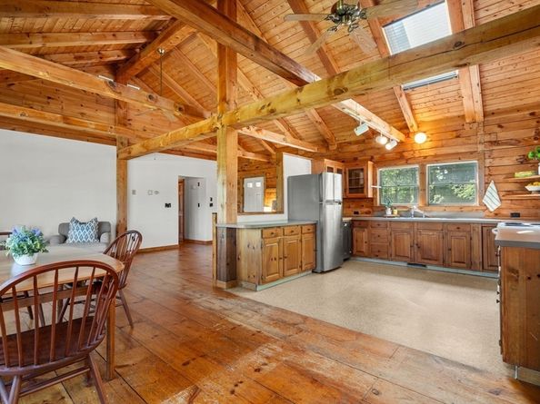 54 Marshall St, Duxbury MA 02332