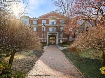 130 Mount Auburn Street