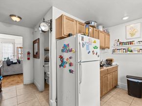 15 Russell St, Worcester MA 01609
