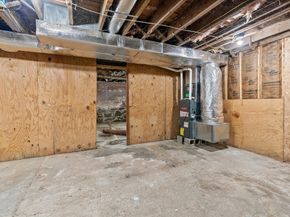 15 Russell St, Worcester MA 01609