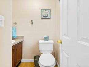 19 Camelot Ct 19, Stoughton MA 02072