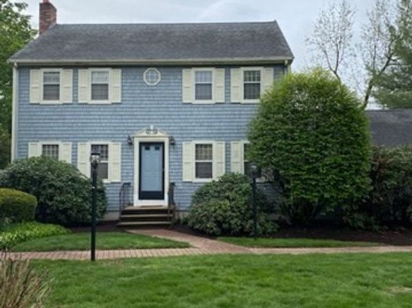 19 Camelot Ct 19, Stoughton MA 02072