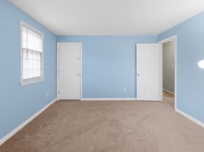 19 Camelot Ct 19, Stoughton MA 02072