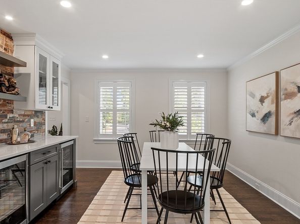 32 Gilman Rd, Billerica MA 01862