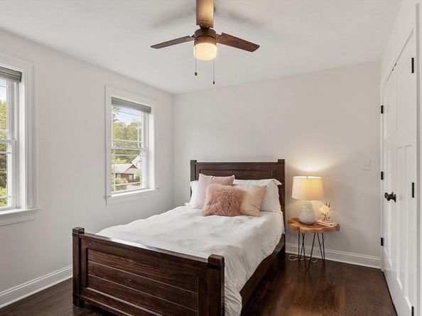 32 Gilman Rd, Billerica MA 01862
