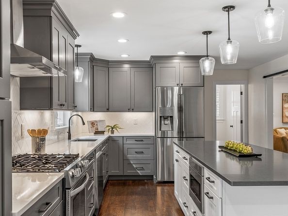 32 Gilman Rd, Billerica MA 01862