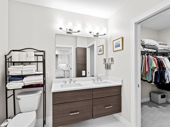 130 Broad Reach 305, Weymouth MA 02191