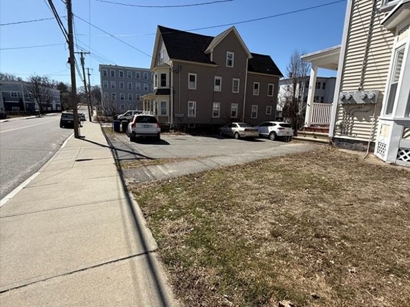 29-31 Cotton, Leominster MA 01453