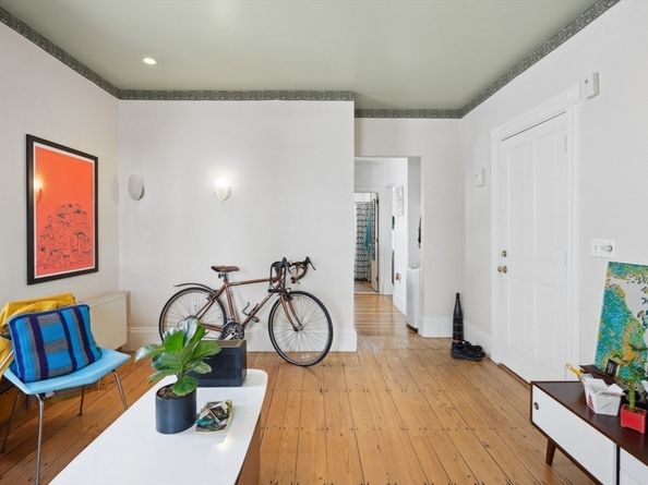 46 Hunting St, Somerville MA 02143