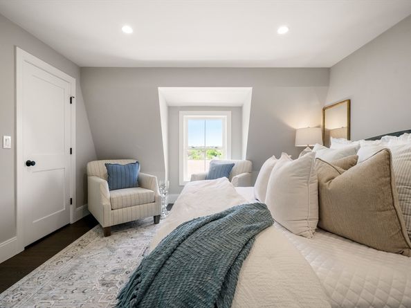230 Bellevue St 1, Newton MA 02458
