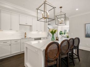 230 Bellevue St 1, Newton MA 02458