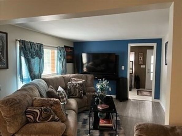 24 Alsada Dr, Worcester MA 01603