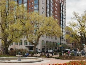 2 Commonwealth Avenue 8G, Boston MA 02116