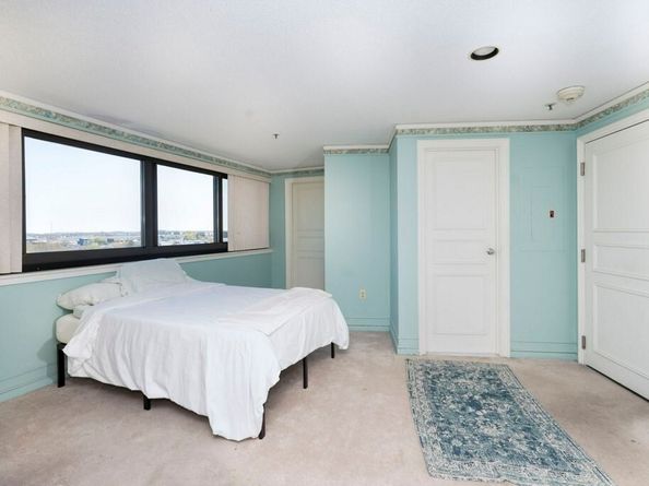 1 Adams St 707, Quincy MA 02169