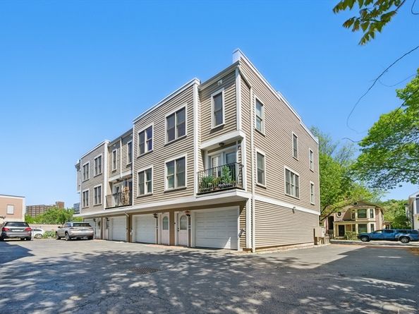 239 Prospect St 2, Cambridge MA 02139