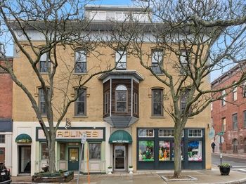 100-102 Main St