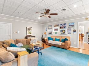 100-102 Main St, Gloucester MA 01930