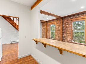 100-102 Main St, Gloucester MA 01930