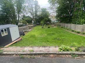 40 Lakewood St, Worcester MA 01603
