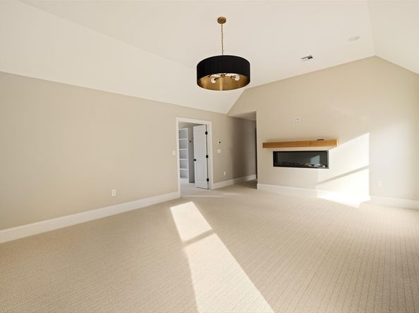 8 Lorenzo Drive, Southborough MA 01772