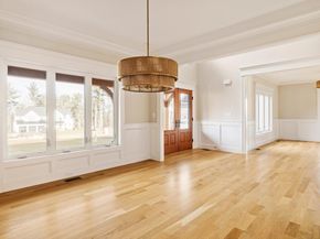 8 Lorenzo Drive, Southborough MA 01772