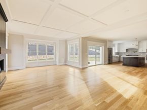 8 Lorenzo Drive, Southborough MA 01772