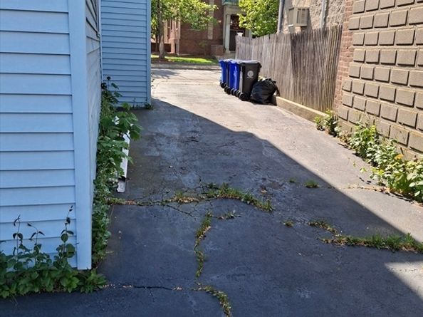 217-221 Highland Ave 2, Malden MA 02148