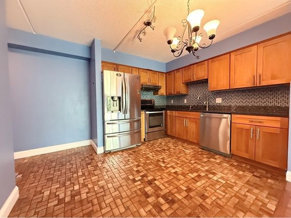 209 Riverview Ave 29, Newton MA 02466