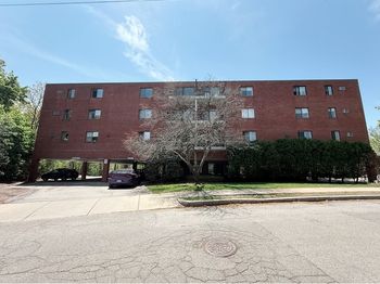 209 Riverview Ave