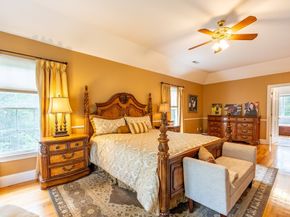 29 Hoveys Pond Dr, Boxford MA 01921