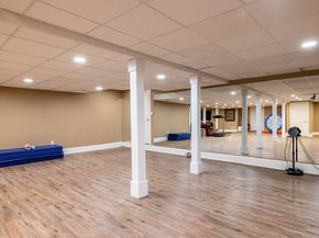 29 Hoveys Pond Dr, Boxford MA 01921